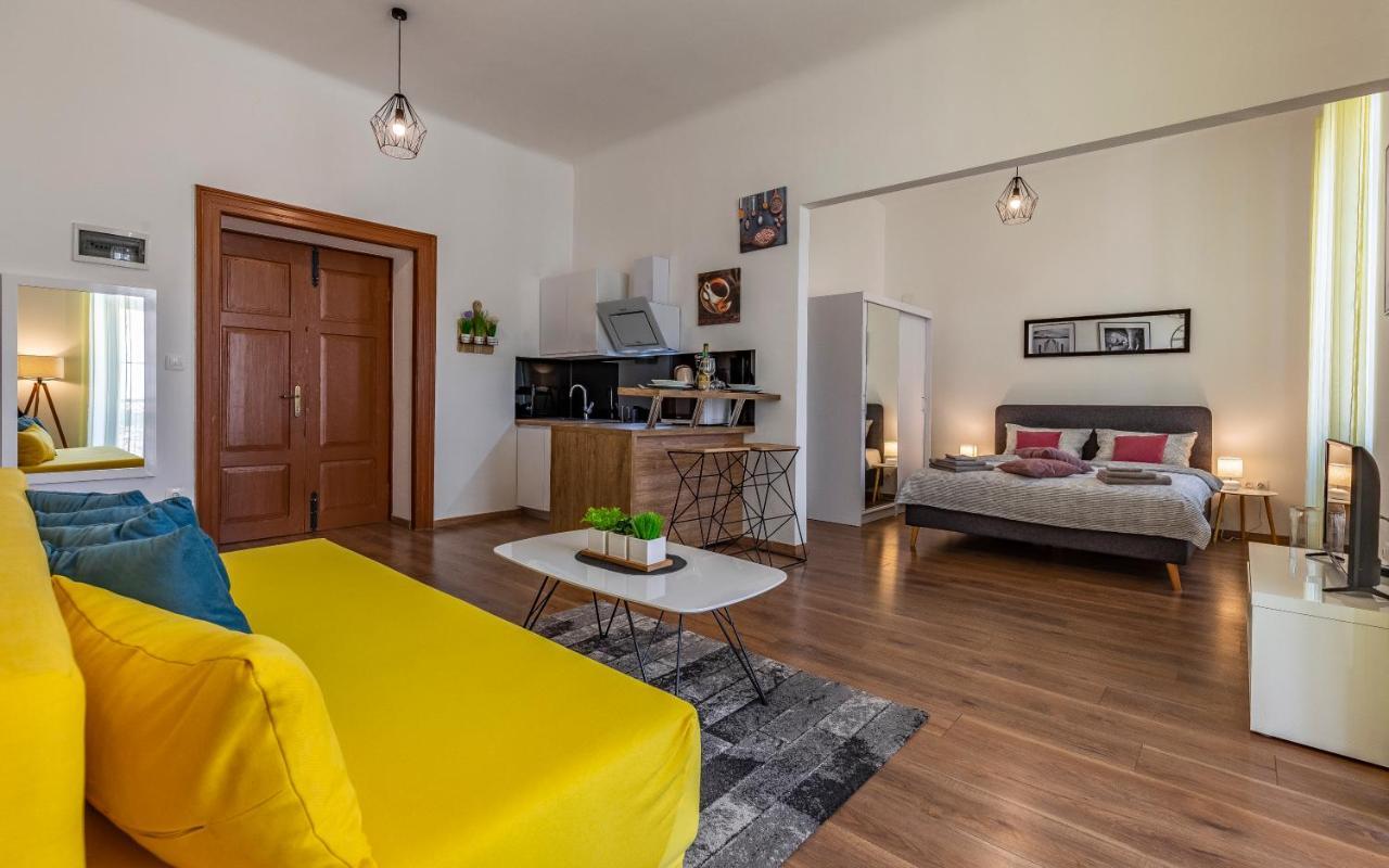 Apartment Dream Pula - City Centre Ngoại thất bức ảnh